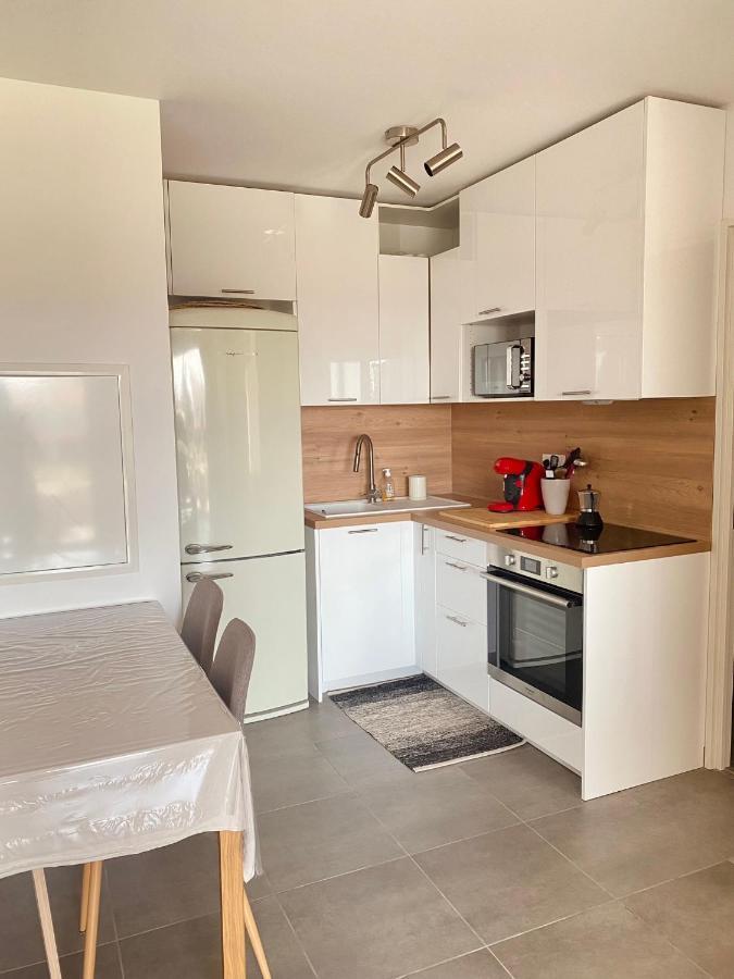 Superbe T2 Neuf, Tout Proche Plage. De 2 A 4 Pers Apartment Folelli Exterior photo